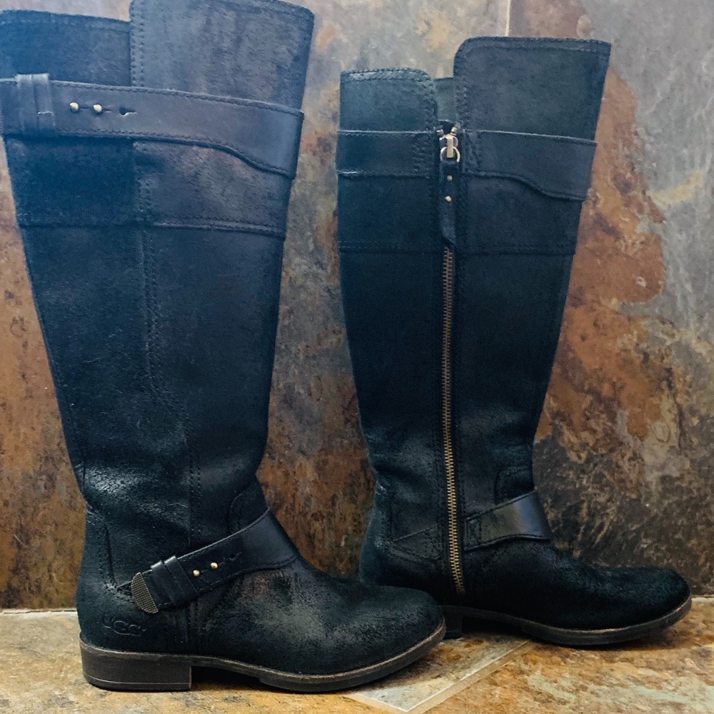 UGG -  Dayle Tall Riding Boot Black Leather Sz 5.5